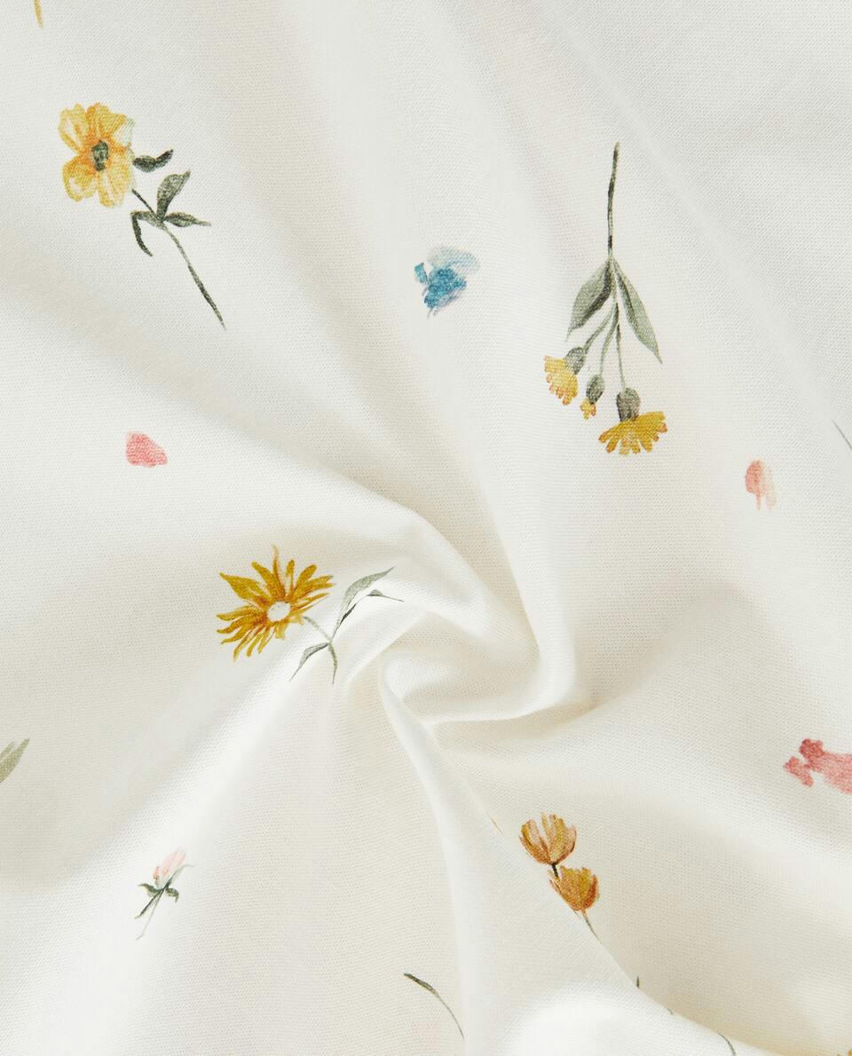 FLORAL PRINT TABLECLOTH