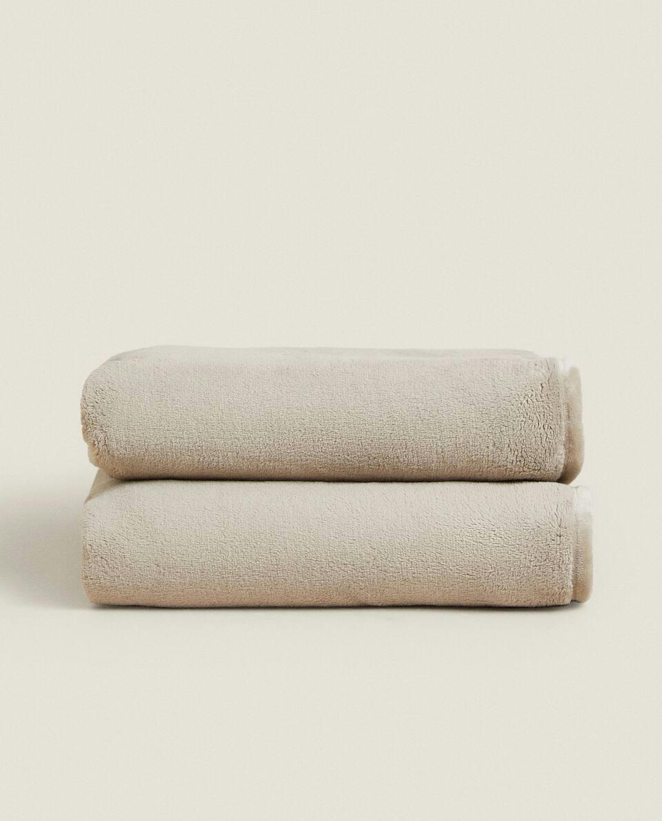 490 GSM SHORT FAUX FUR FLEECE BLANKET