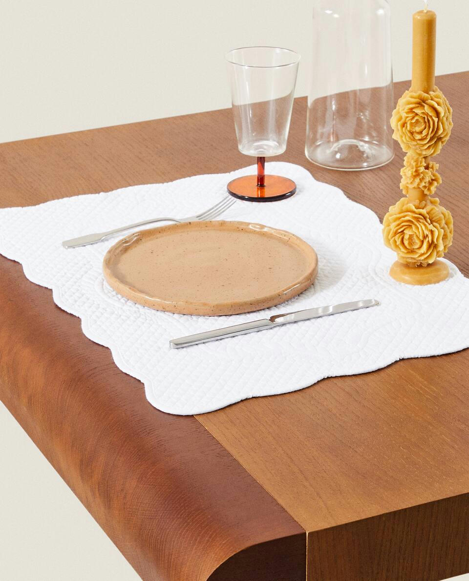 XL QUILTED PLACEMAT