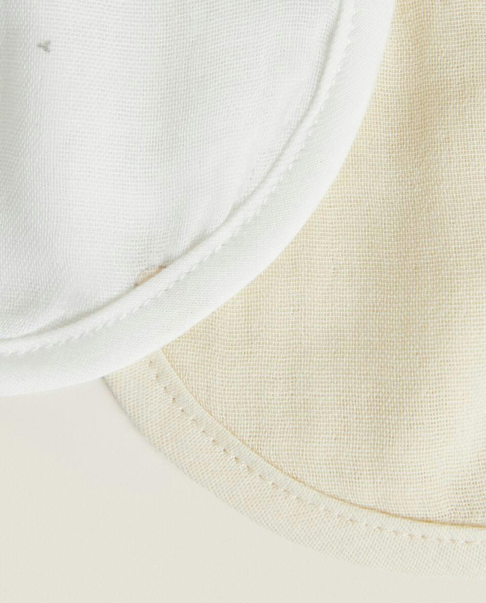 DUCK MUSLIN BIBS (SET OF 2)