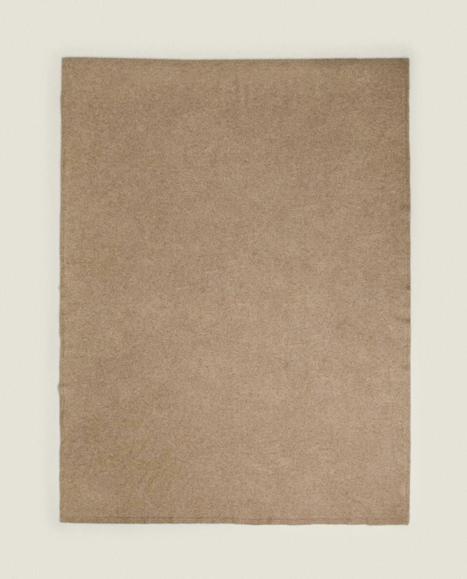 CASHMERE KNIT BLANKET