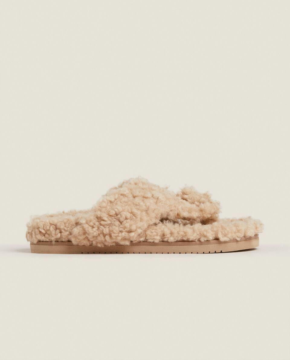 FAUX FUR SANDALS