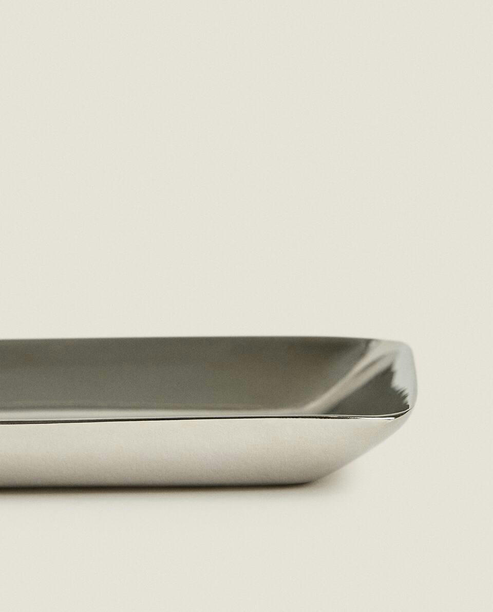 RECTANGULAR METAL TRAY