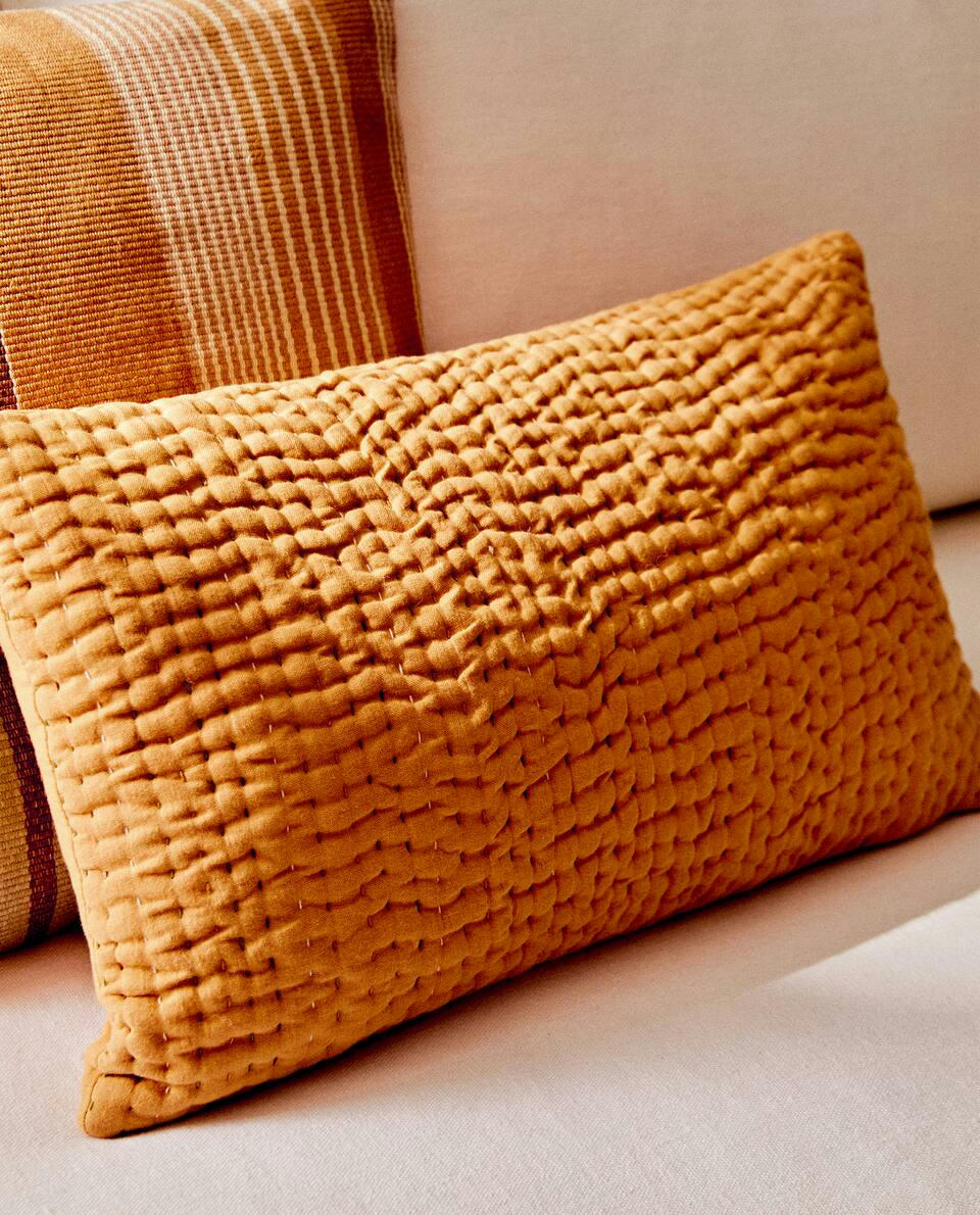 CUSHION COVER WITH TOPSTITCHING