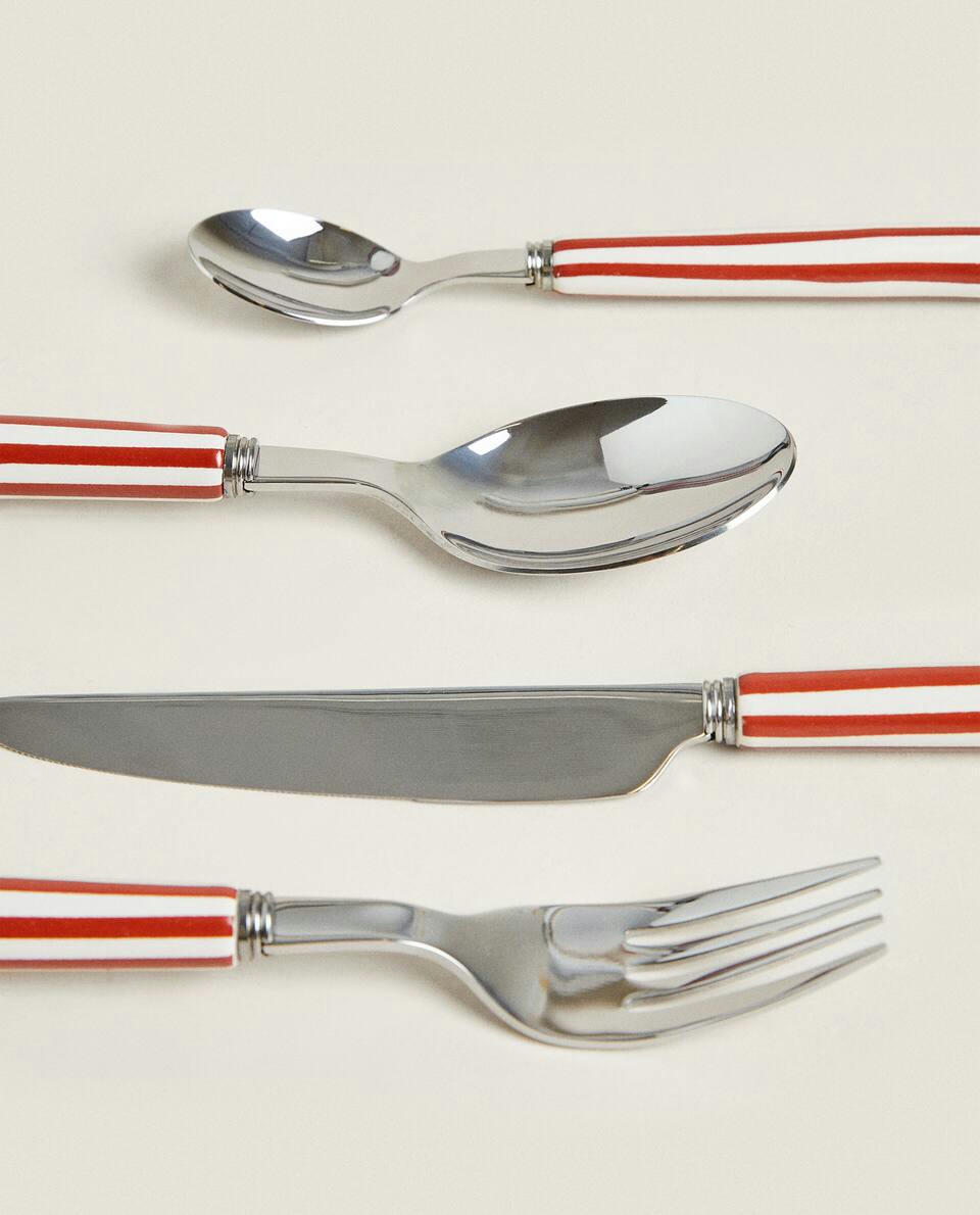 STRIPED CUTLERY SET (4 PIECES)