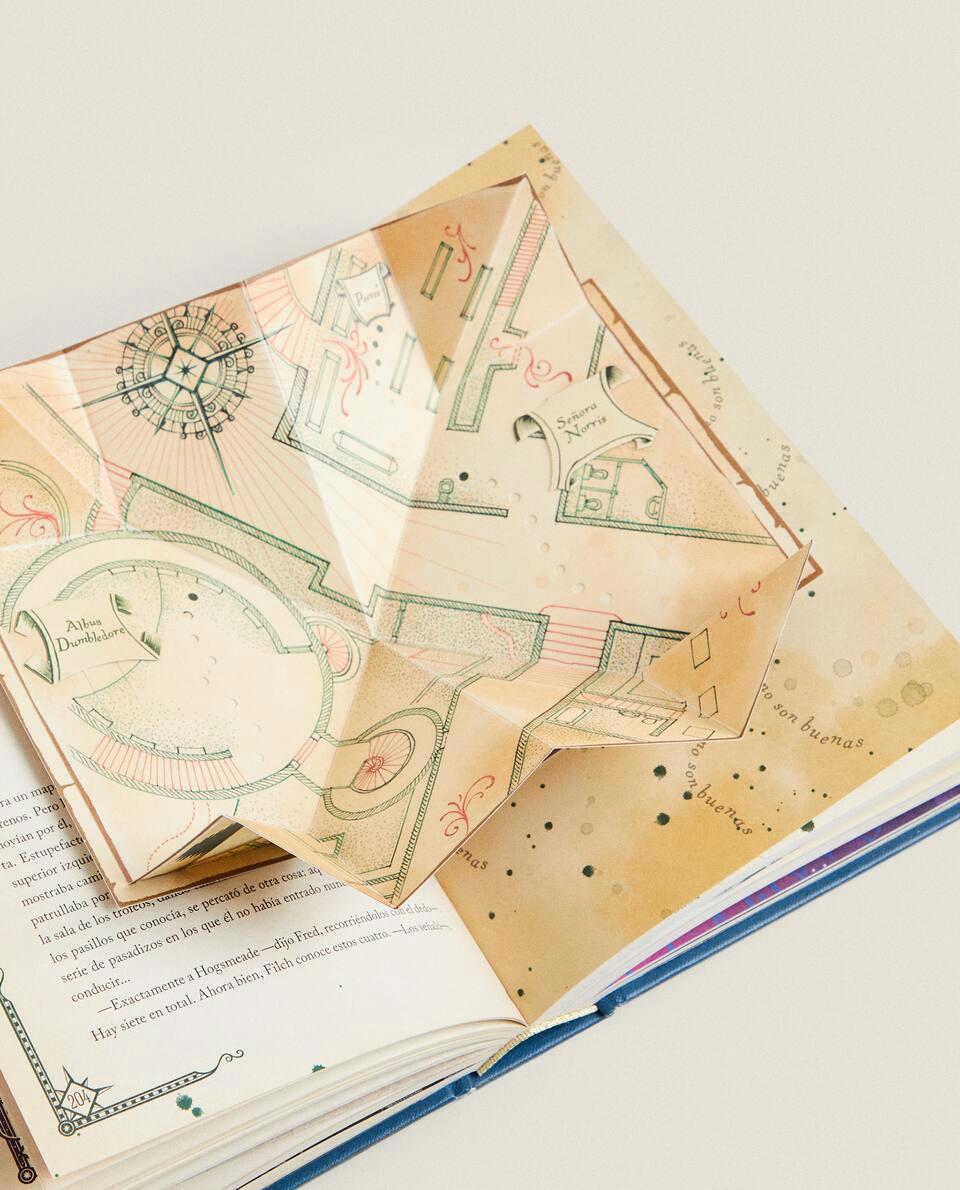 HARRY POTTER AND THE PRISIONER OF AZKABAN BOOK