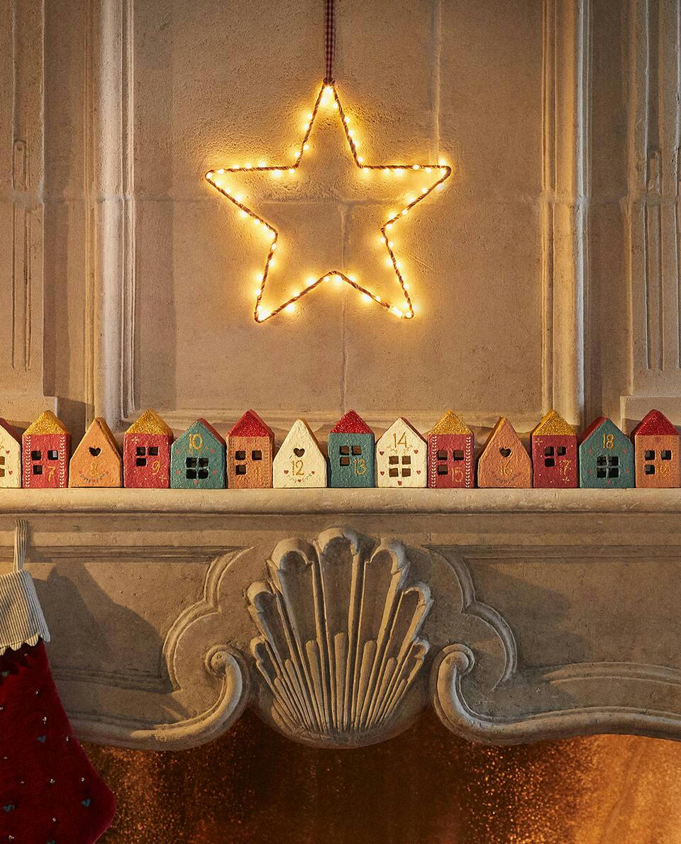 CHRISTMAS ADVENT CALENDAR WITH PAPER M?CHé HOUSES