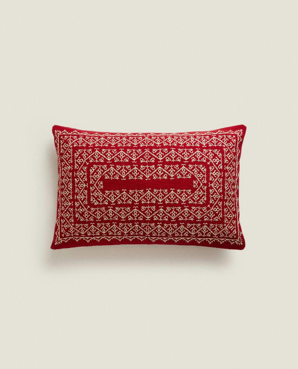 EMBROIDERED CHRISTMAS COTTON CUSHION COVER