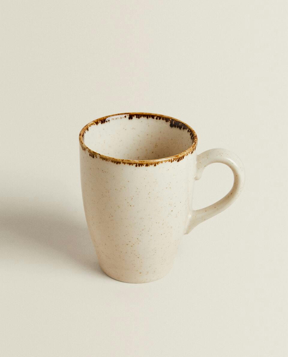 PORCELAIN MUG WITH ANTIQUE FINISH RIM