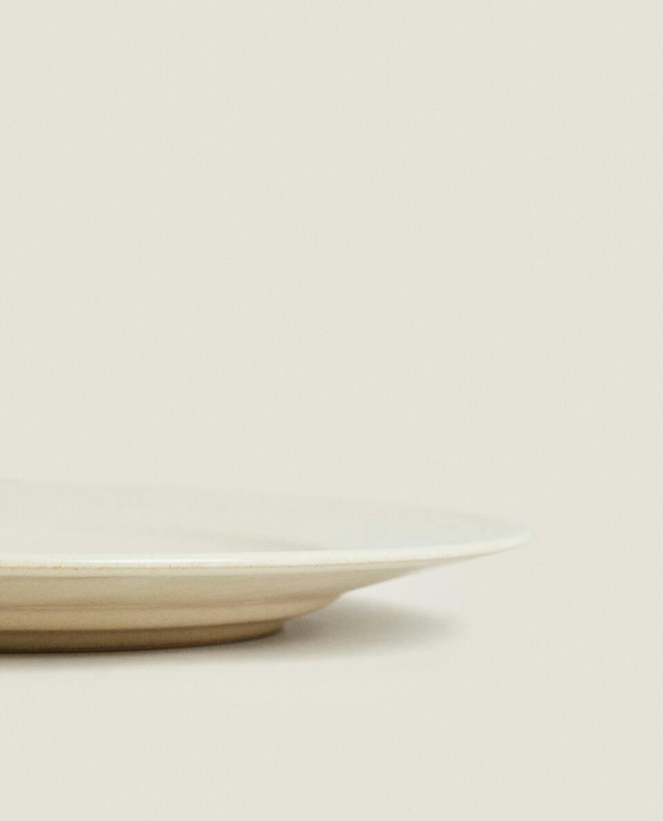 STONEWARE TABLEWARE SET