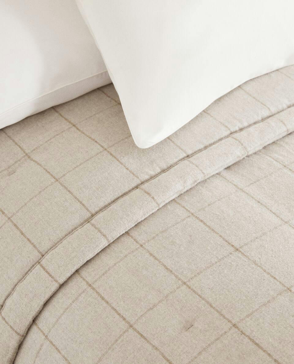 CHECK FLANNEL QUILT