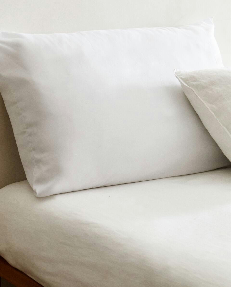 MICROFIBRE PILLOW