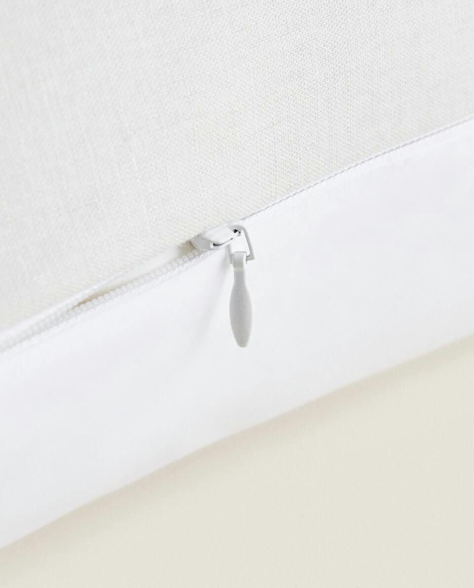 XXL LINEN-EDGED CUSHION COVER