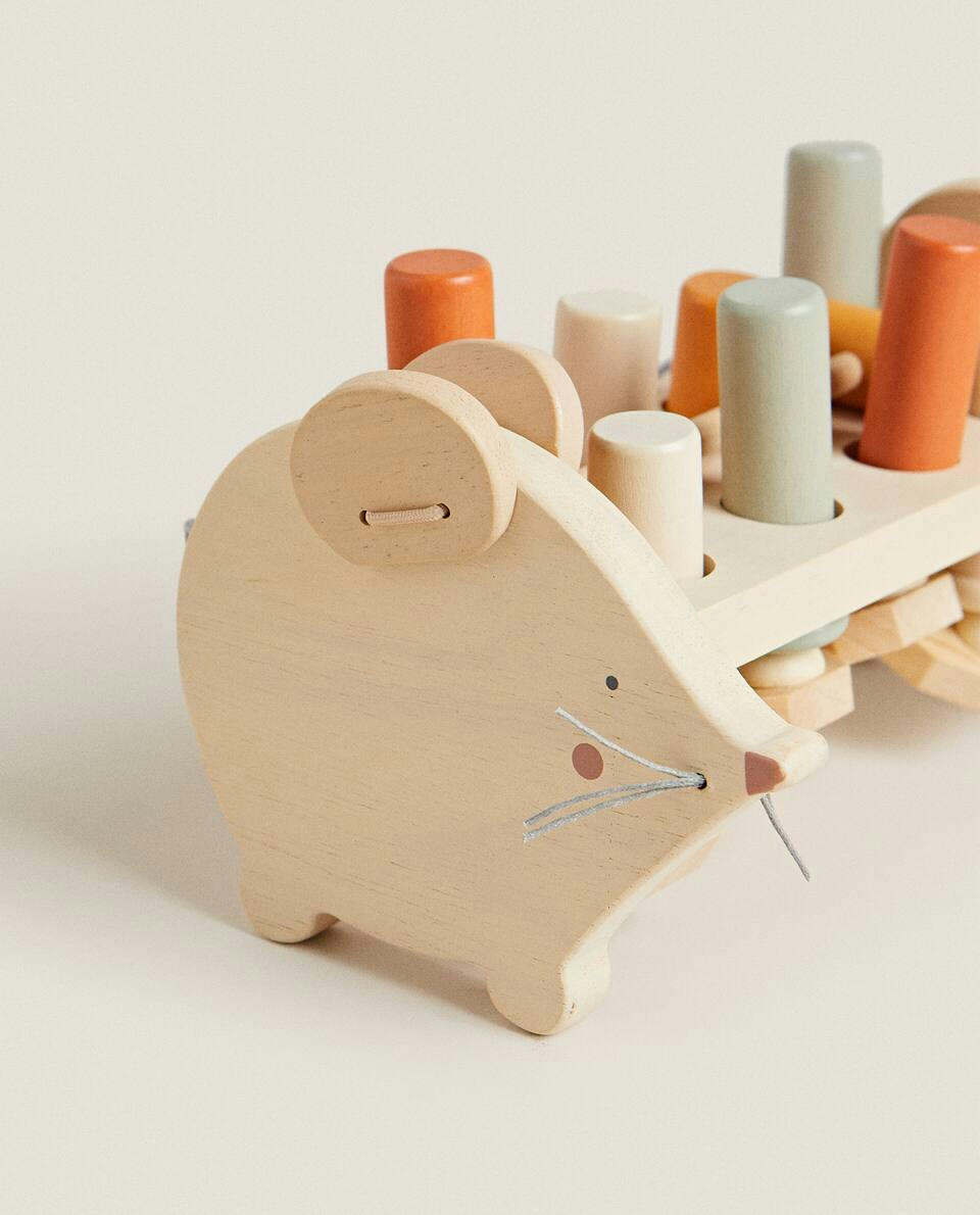 MOUSE-SHAPED HAMMER AND PEG TOY
