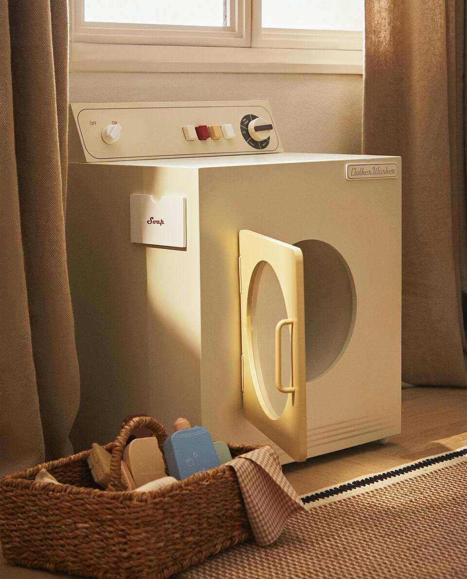 CHILDREN'S WASHING MACHINE TOY