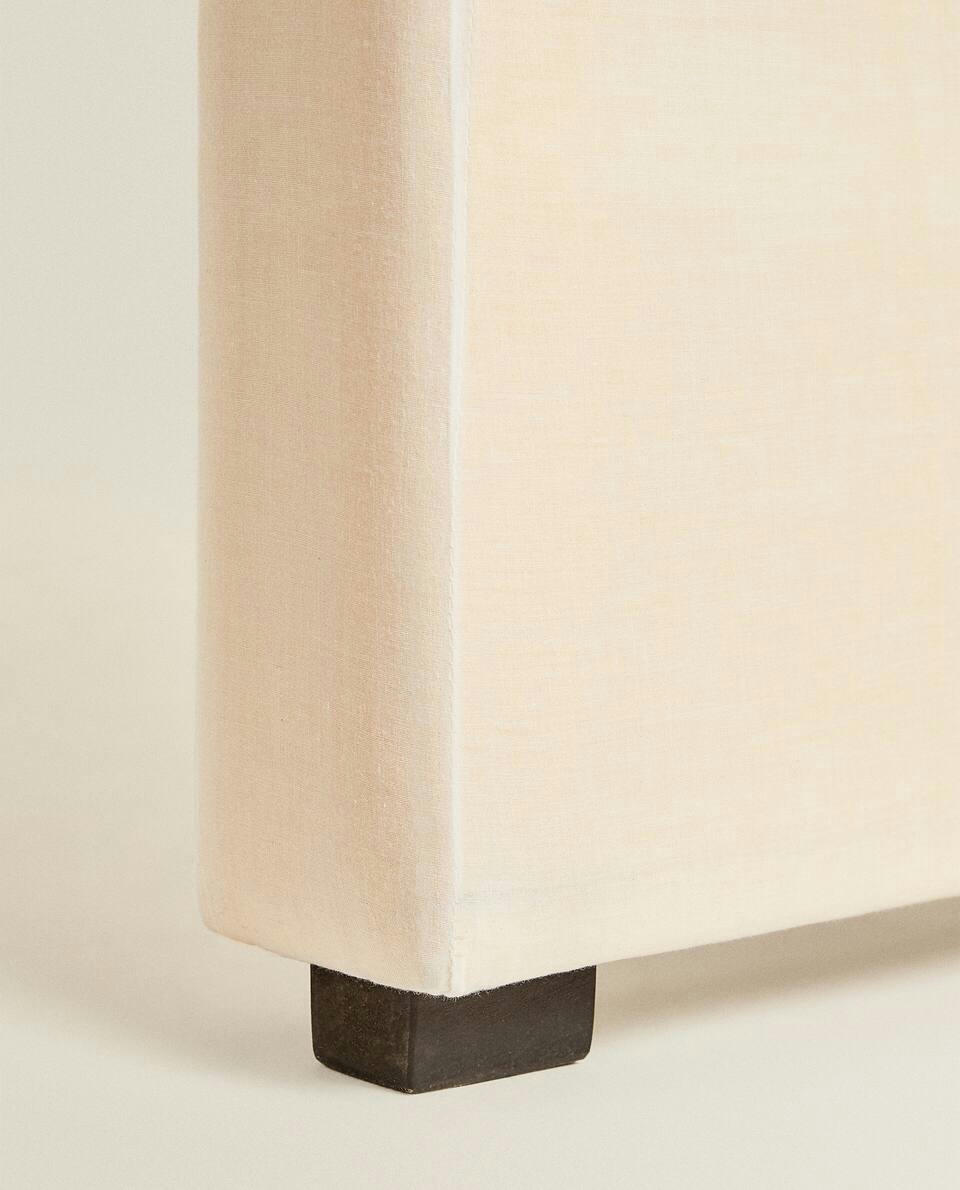 ROUNDED HEADBOARD WITH LINEN COVER