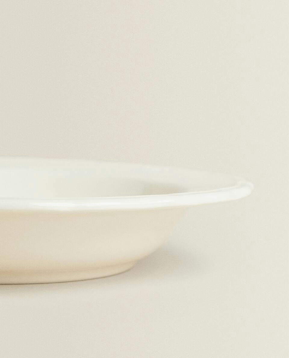 EARTHENWARE SOUP PLATE WITH RAISED-DESIGN EDGE