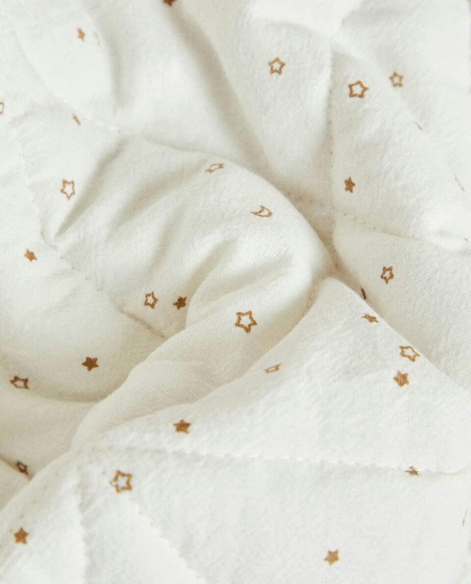 MOON AND STAR QUILT