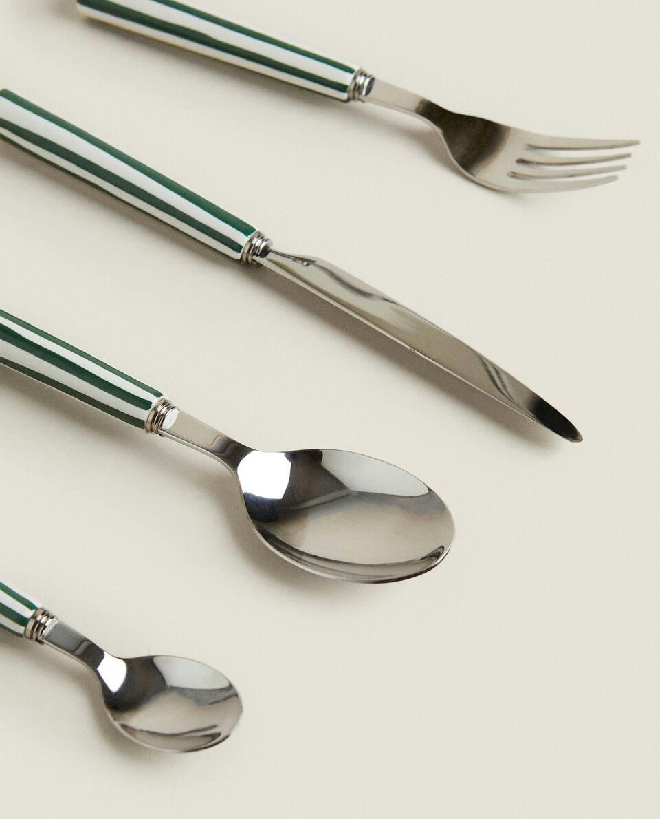 STRIPED CUTLERY SET (4 PIECES)