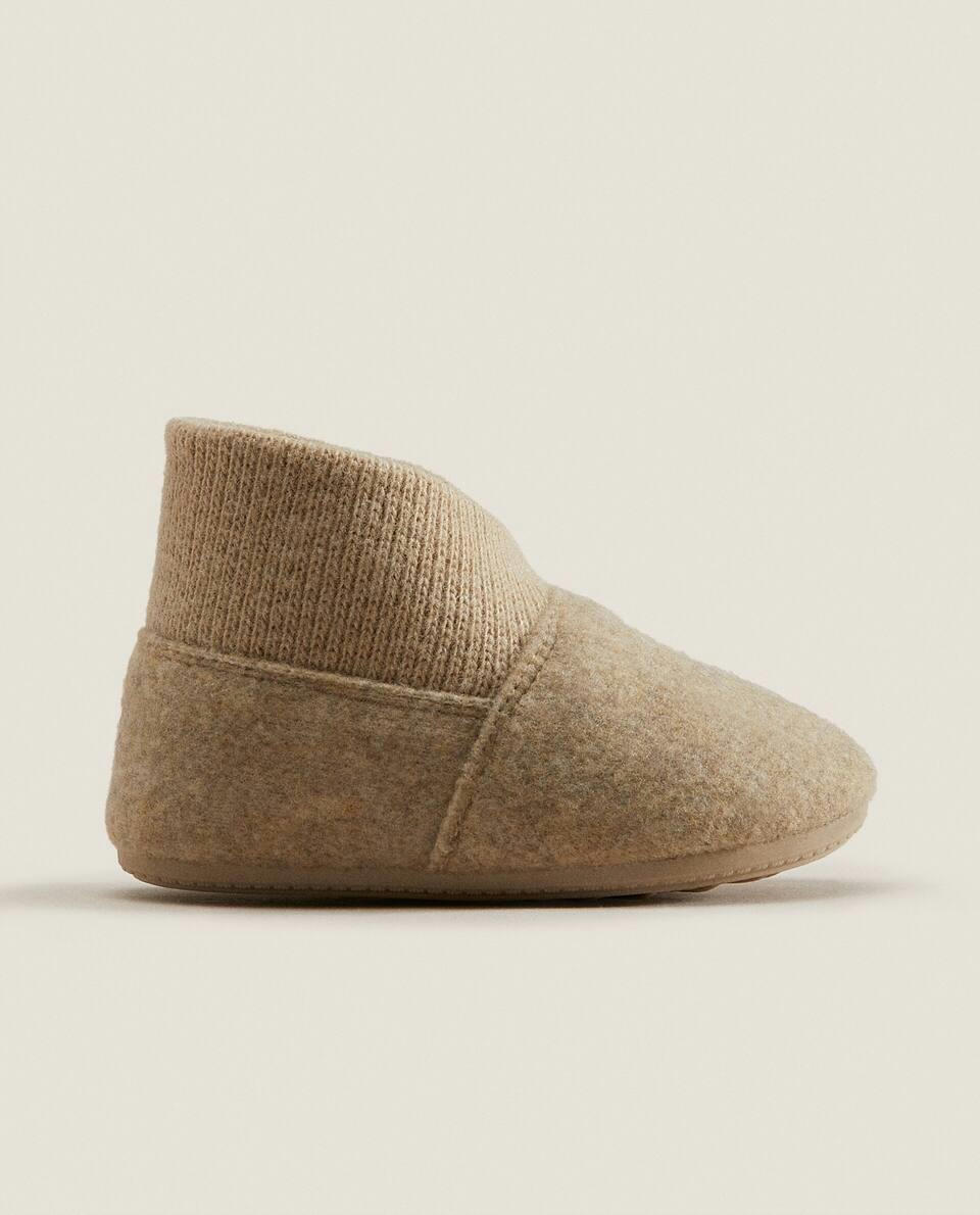 High-top slippers