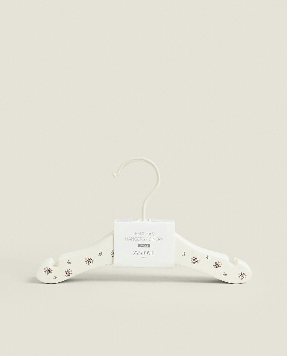 CHILDREN’S FLORAL PRINT HANGER (SET OF 3)