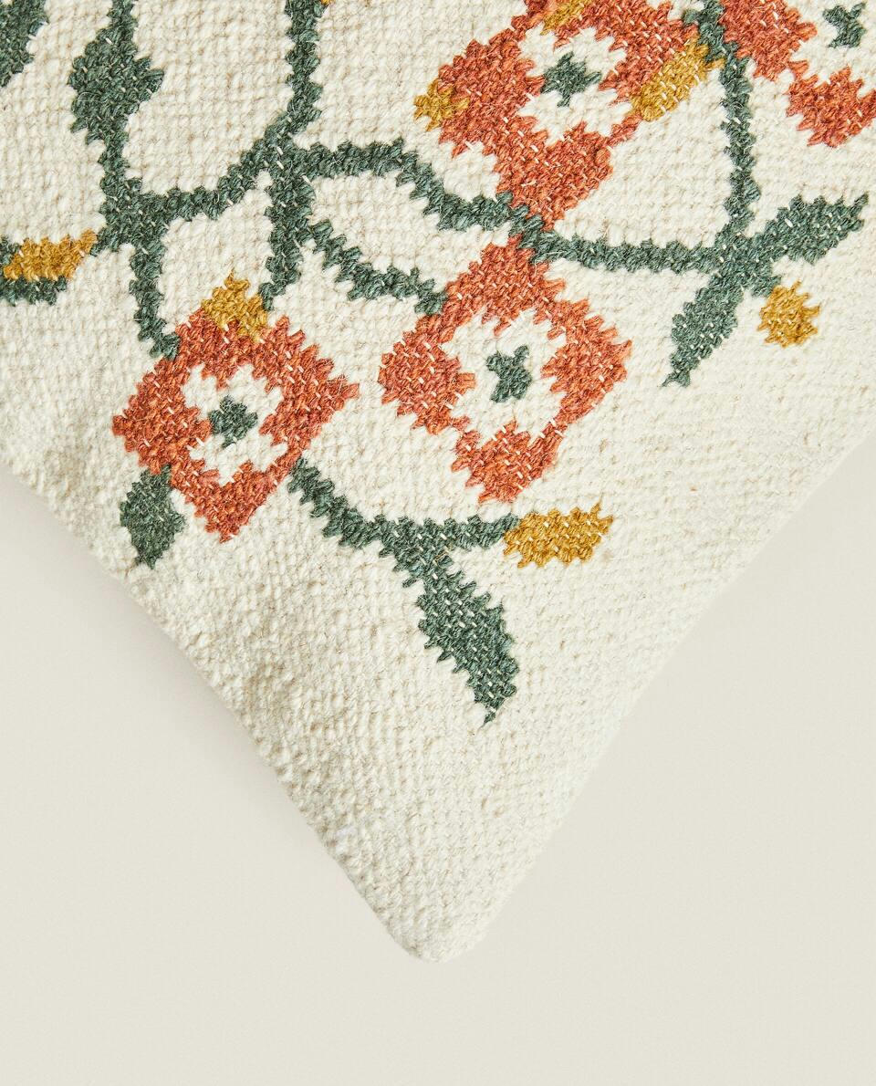 FLORAL PRINT CUSHION COVER