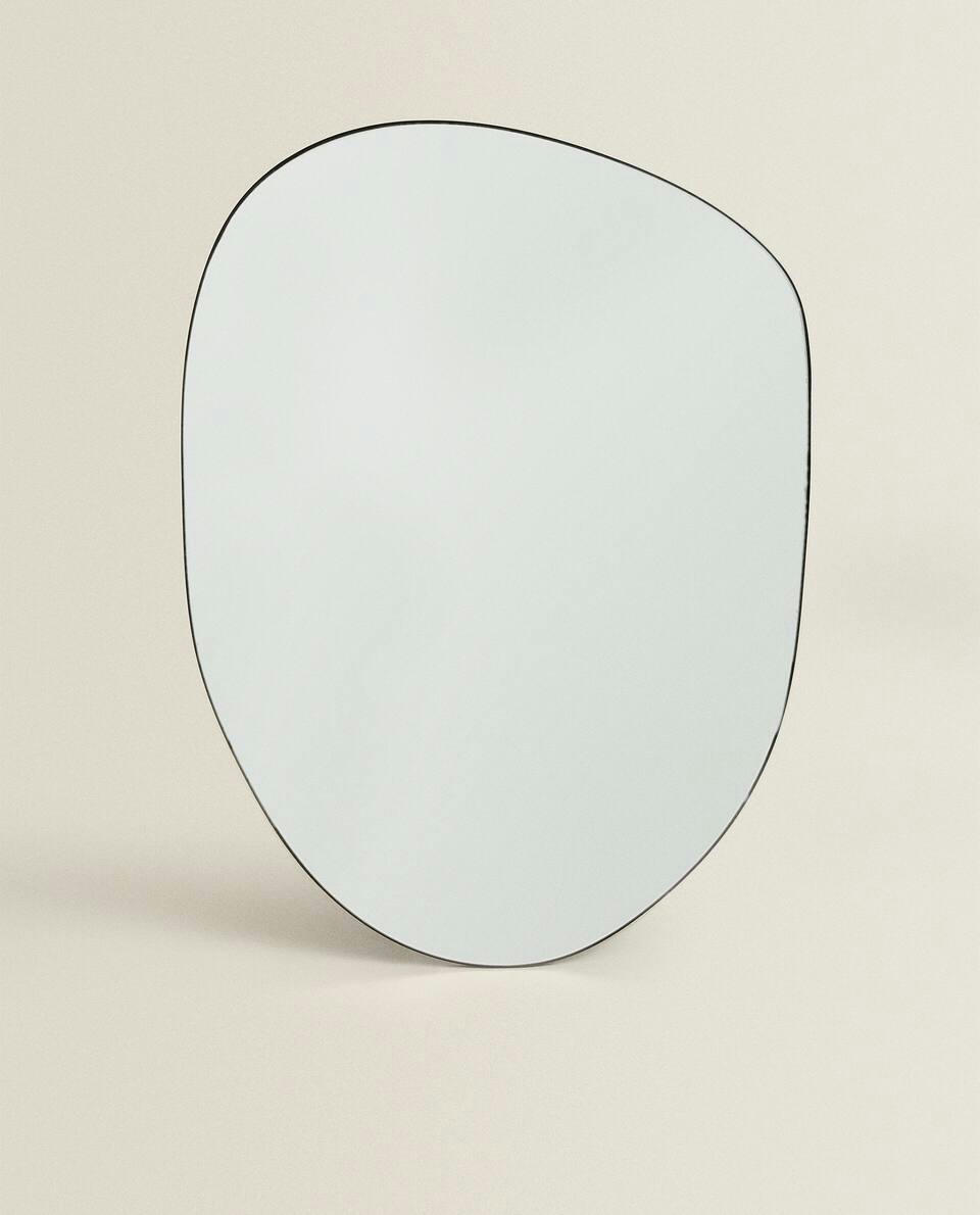 IRREGULAR WALL MIRROR