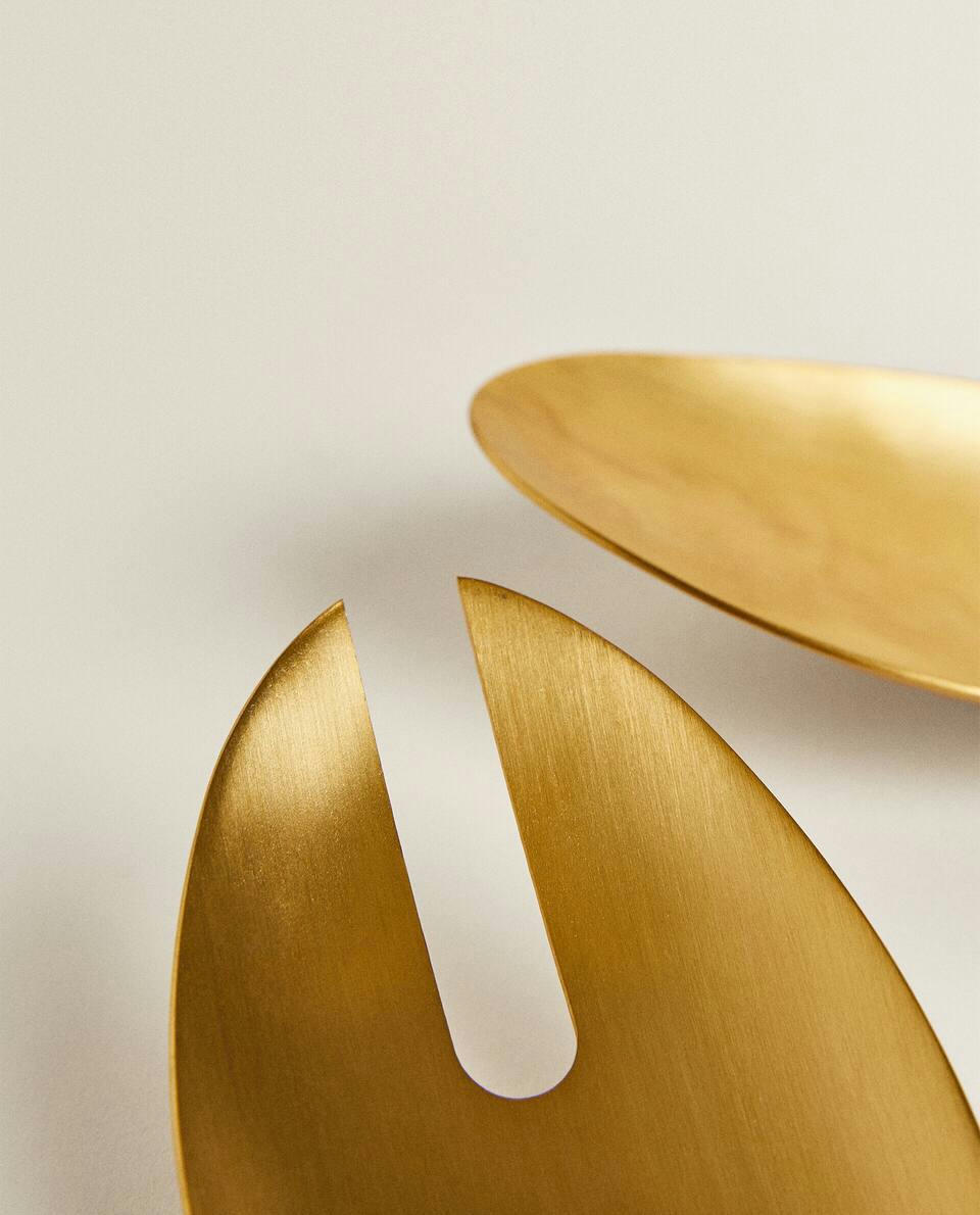 SET OF 2 HAMMERED HANDLE SERVING CUTLERY PIECES