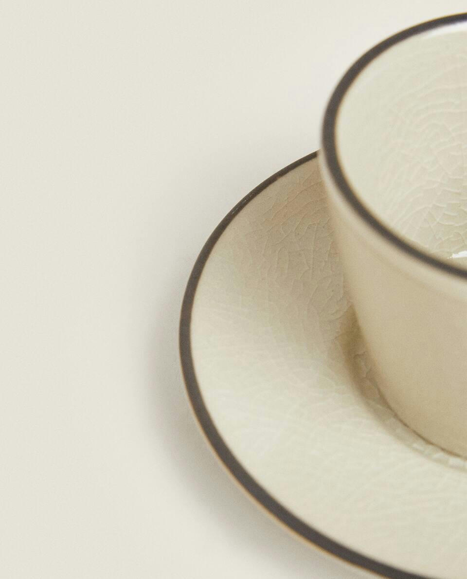 STONEWARE COFFEE CUP WITH RIM DETAIL