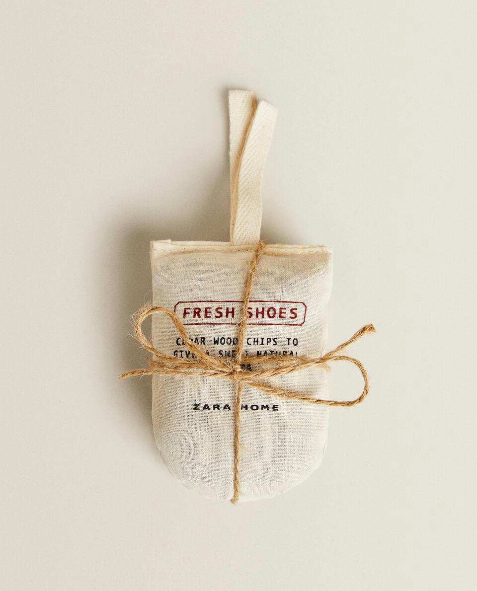 BAG OF CEDAR CHIPS FOR SHOES (PACK OF 2)