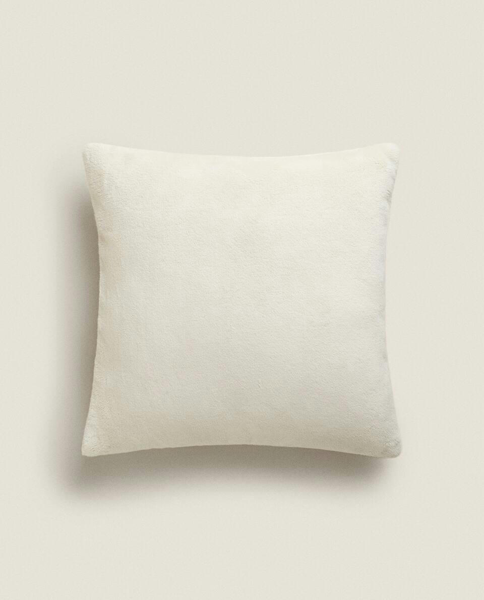 FLEECE CUSHION COVER