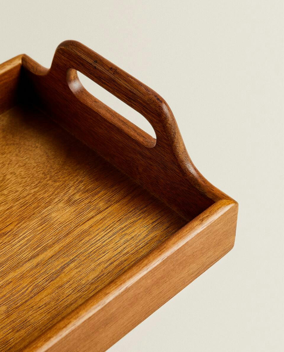 WOODEN TRAY WITH HANDLE