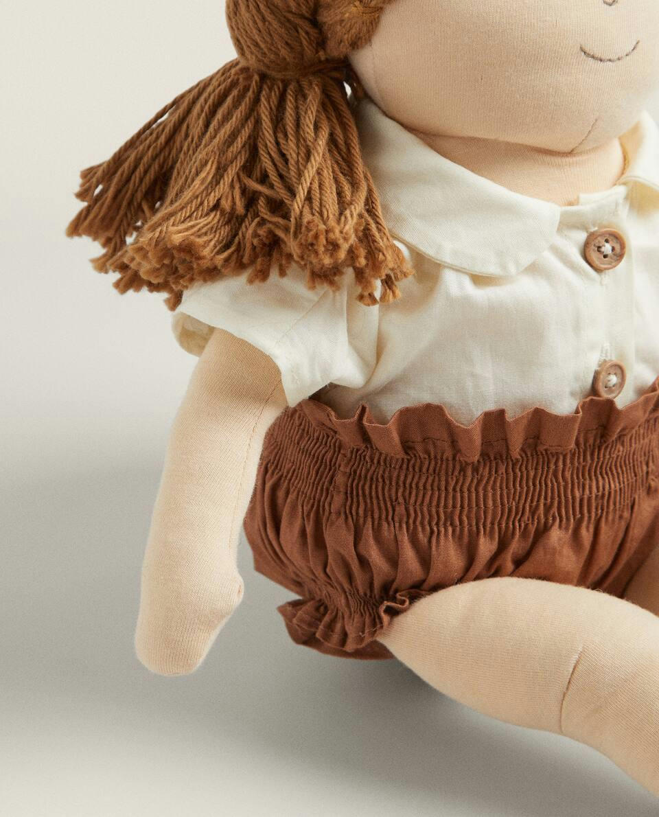 CHILDREN'S GIRL SOFT TOY