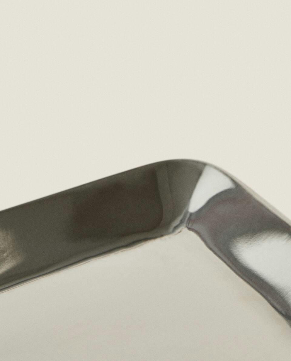RECTANGULAR METAL TRAY