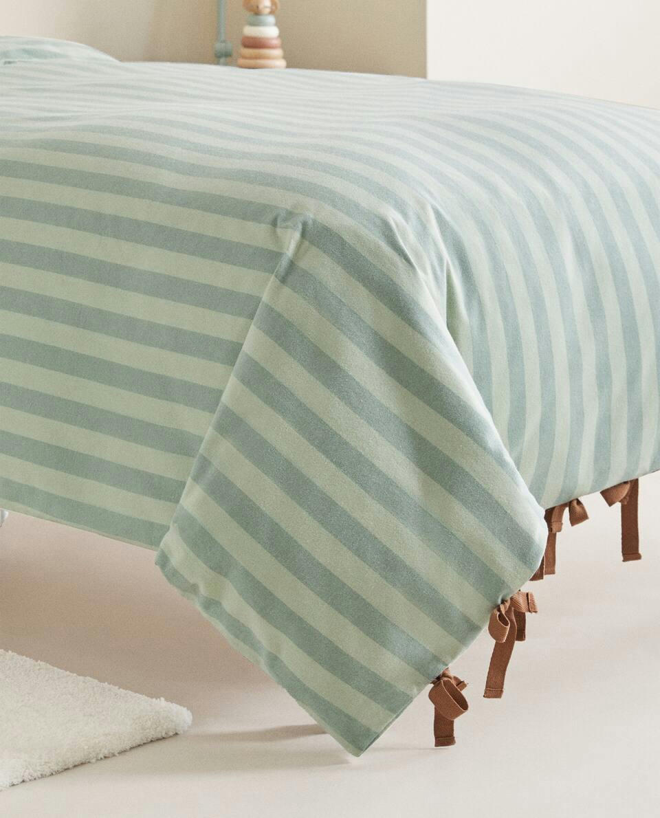 STRIPED FLANNEL FITTED SHEET