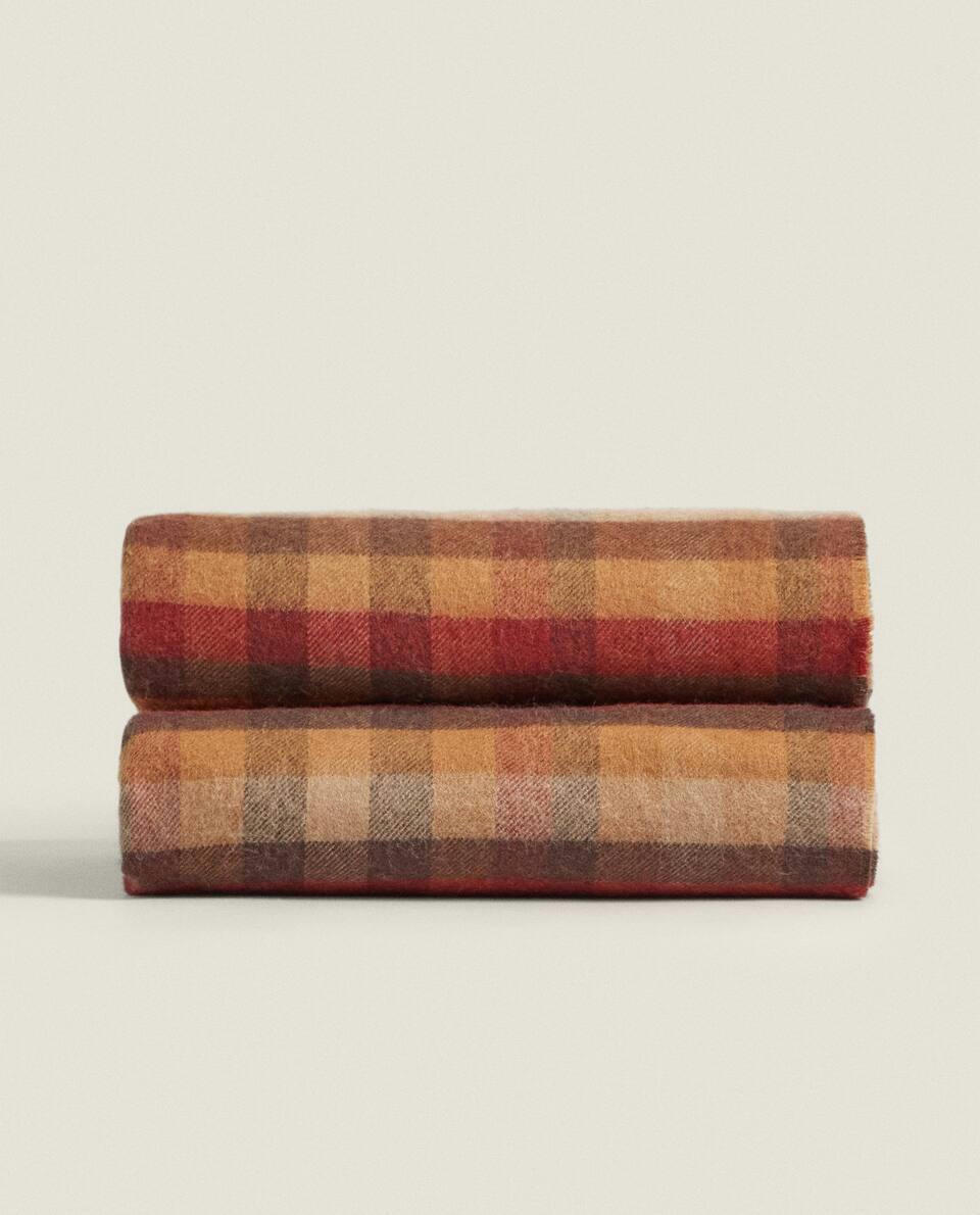 TARTAN WOOL BLANKET