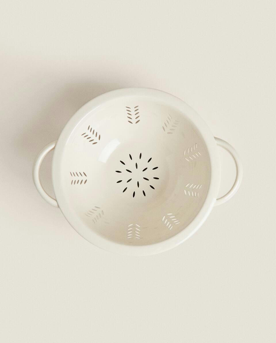 HERRINGBONE STEEL COLANDER