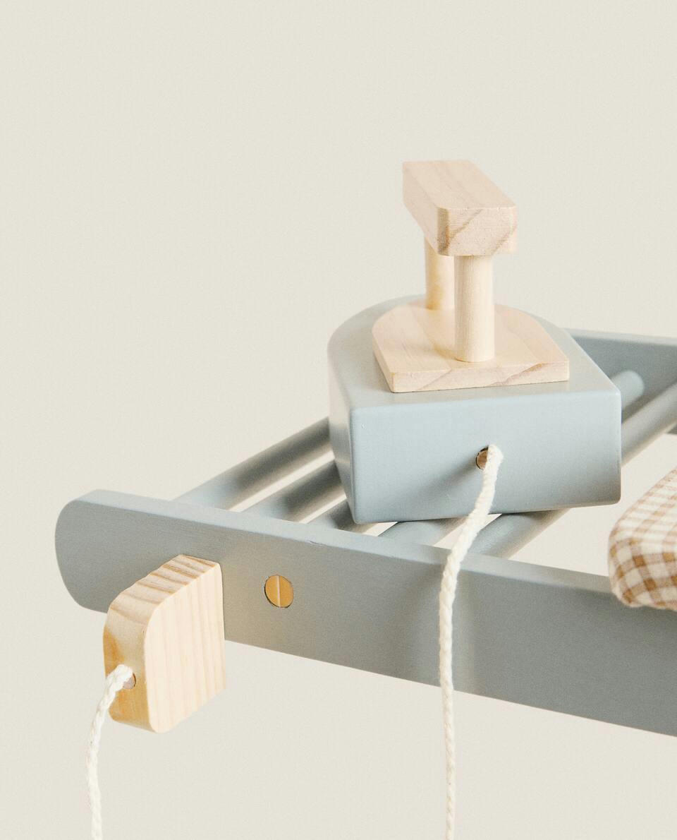 TOY IRONING SET