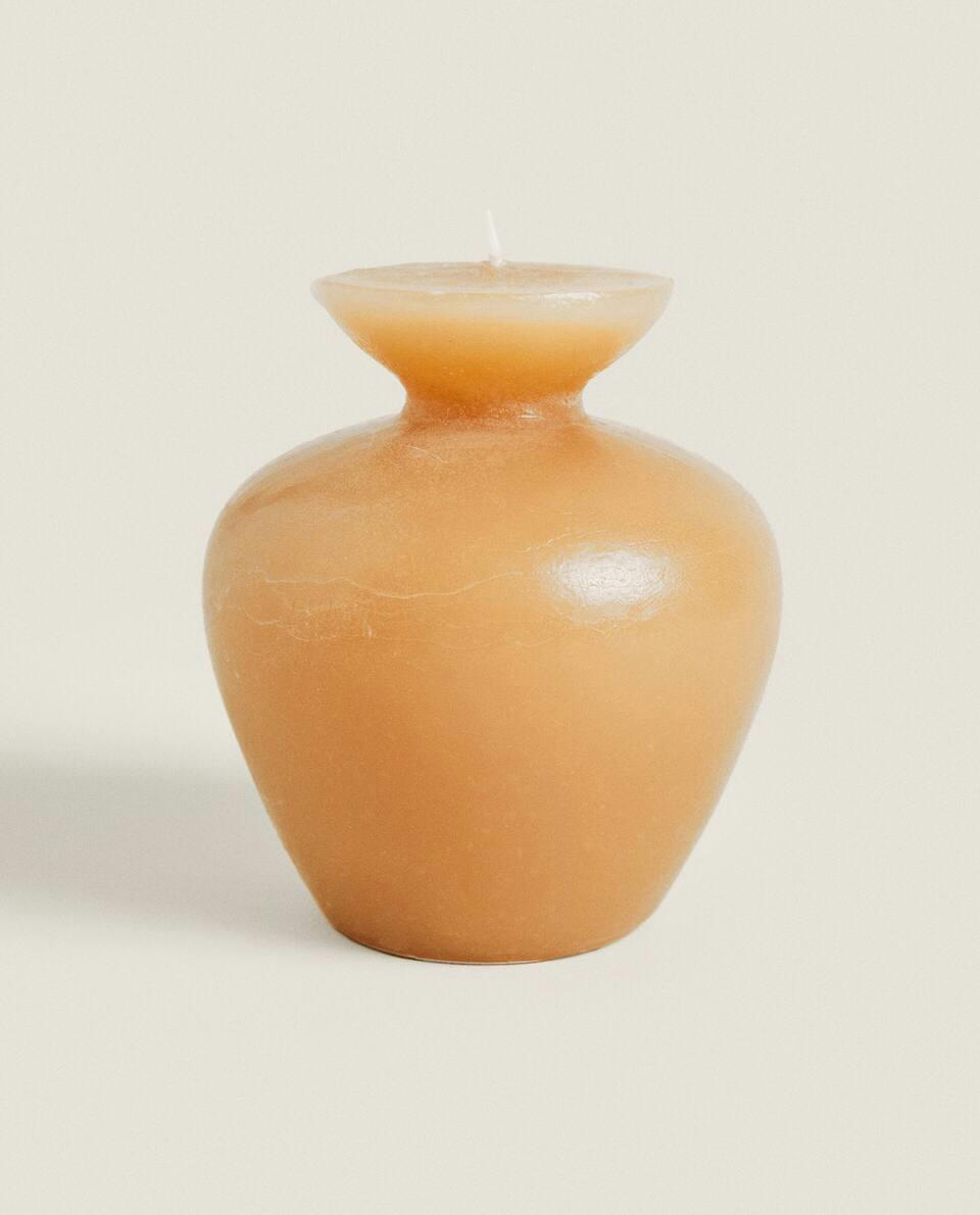 JUG-SHAPED CANDLE