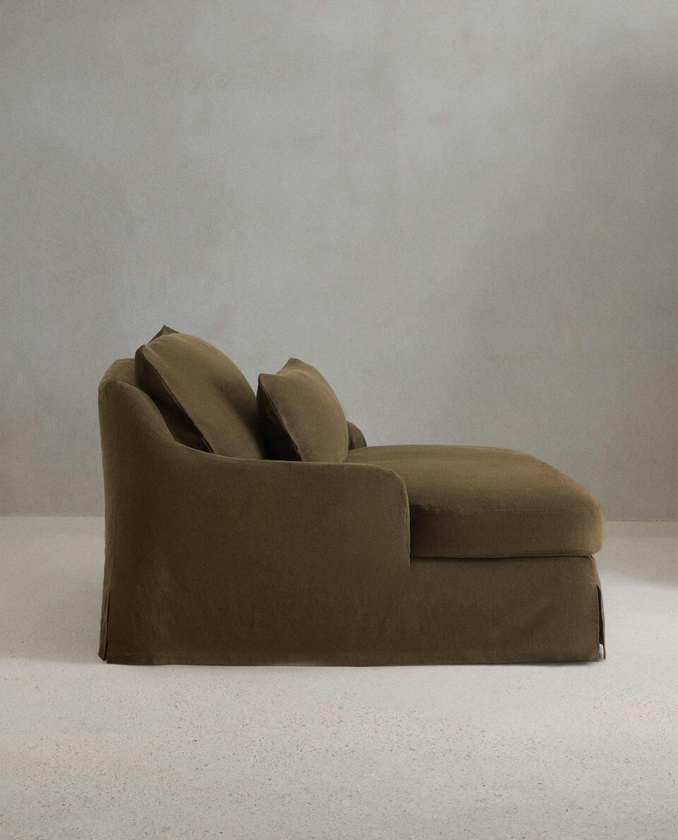 LOVESEAT 01