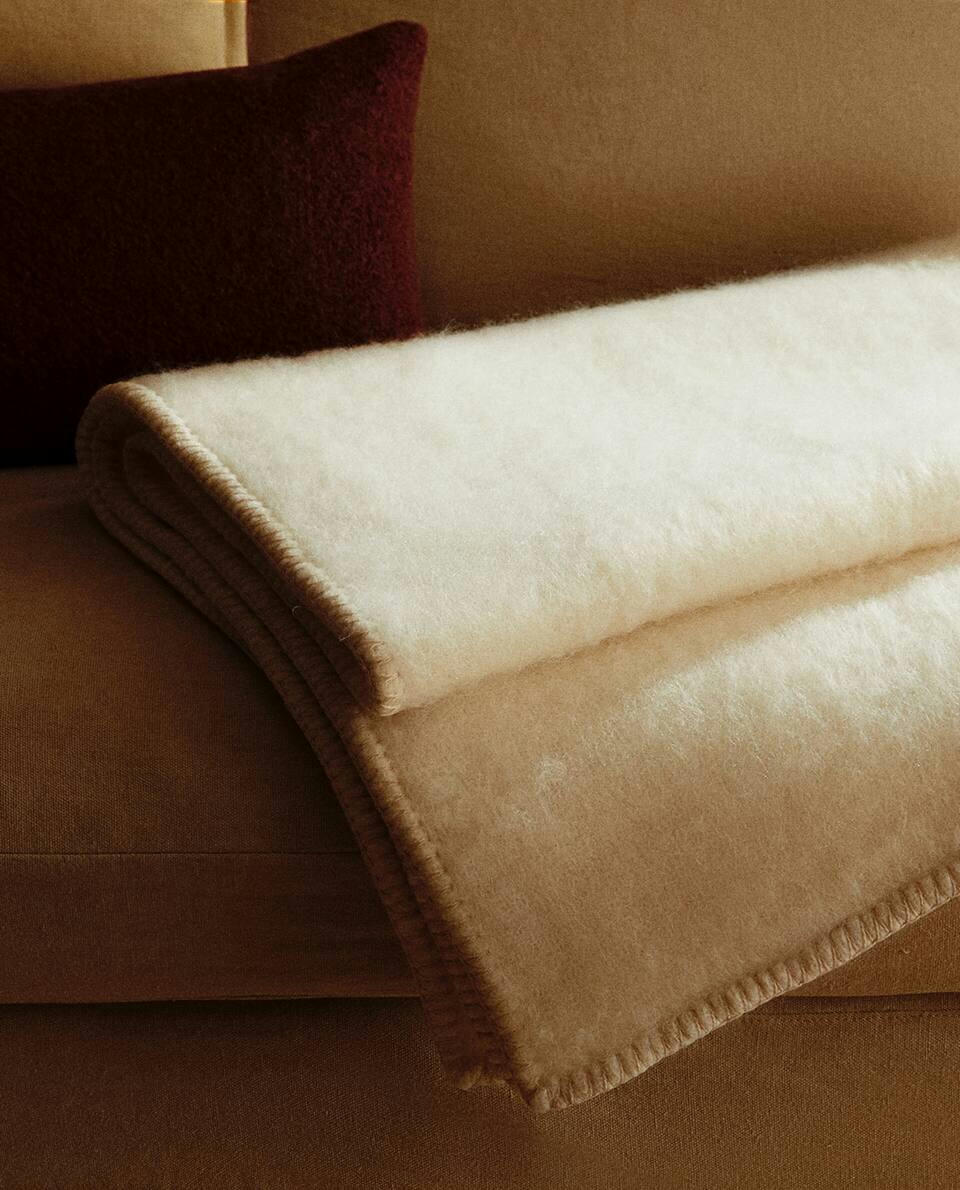CARDED WOOL BLANKET