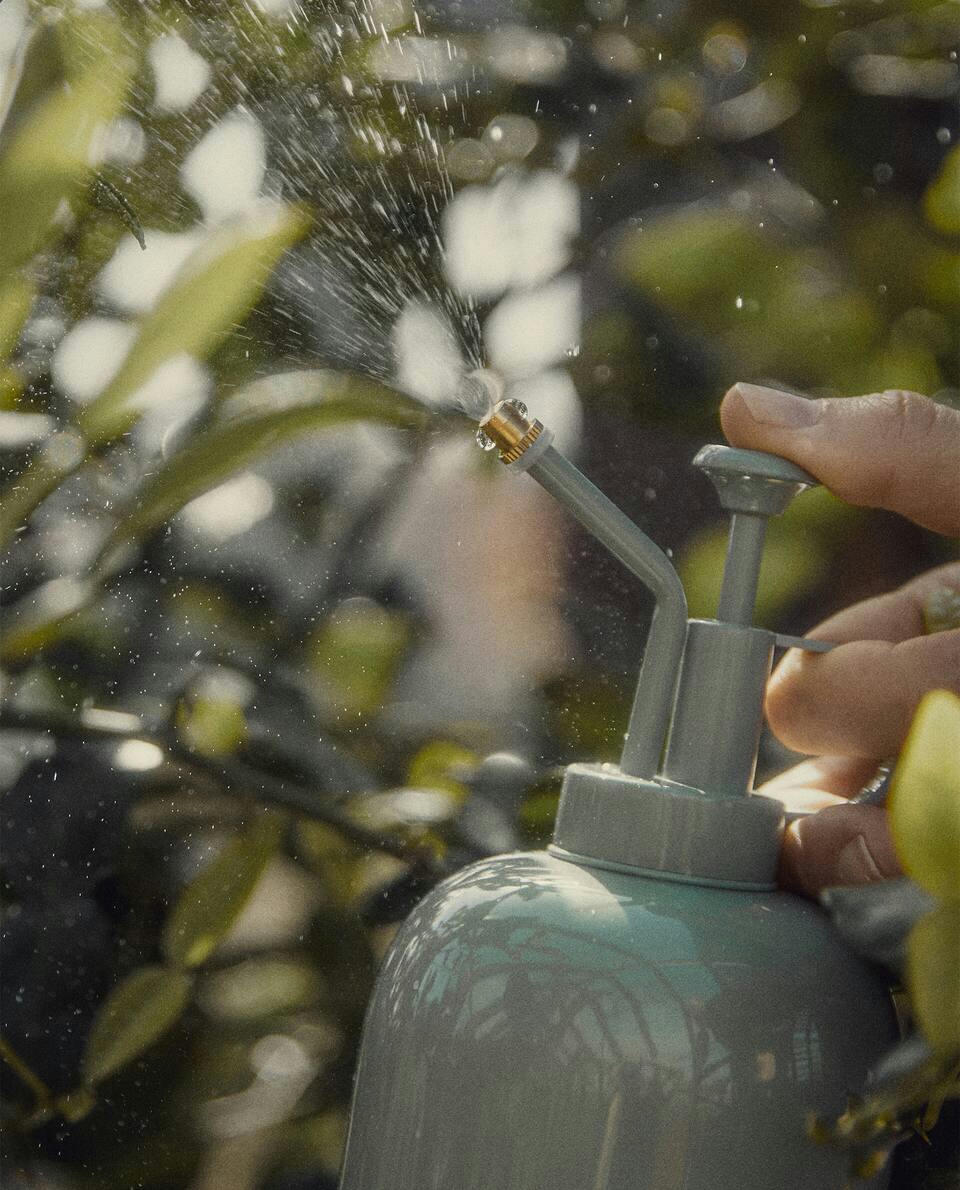 LACQUERED STEEL SPRAYER