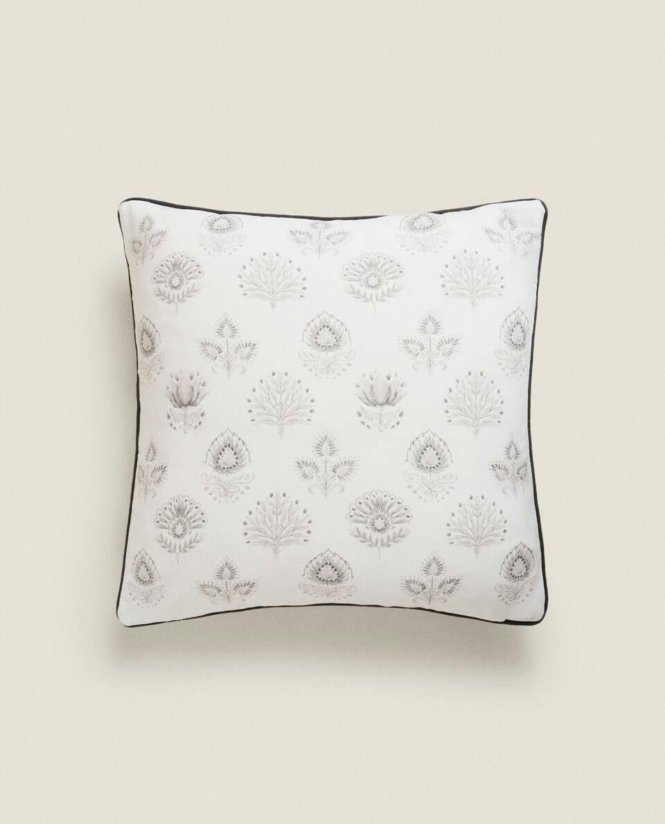 FLORAL PRINT CUSHION COVER
