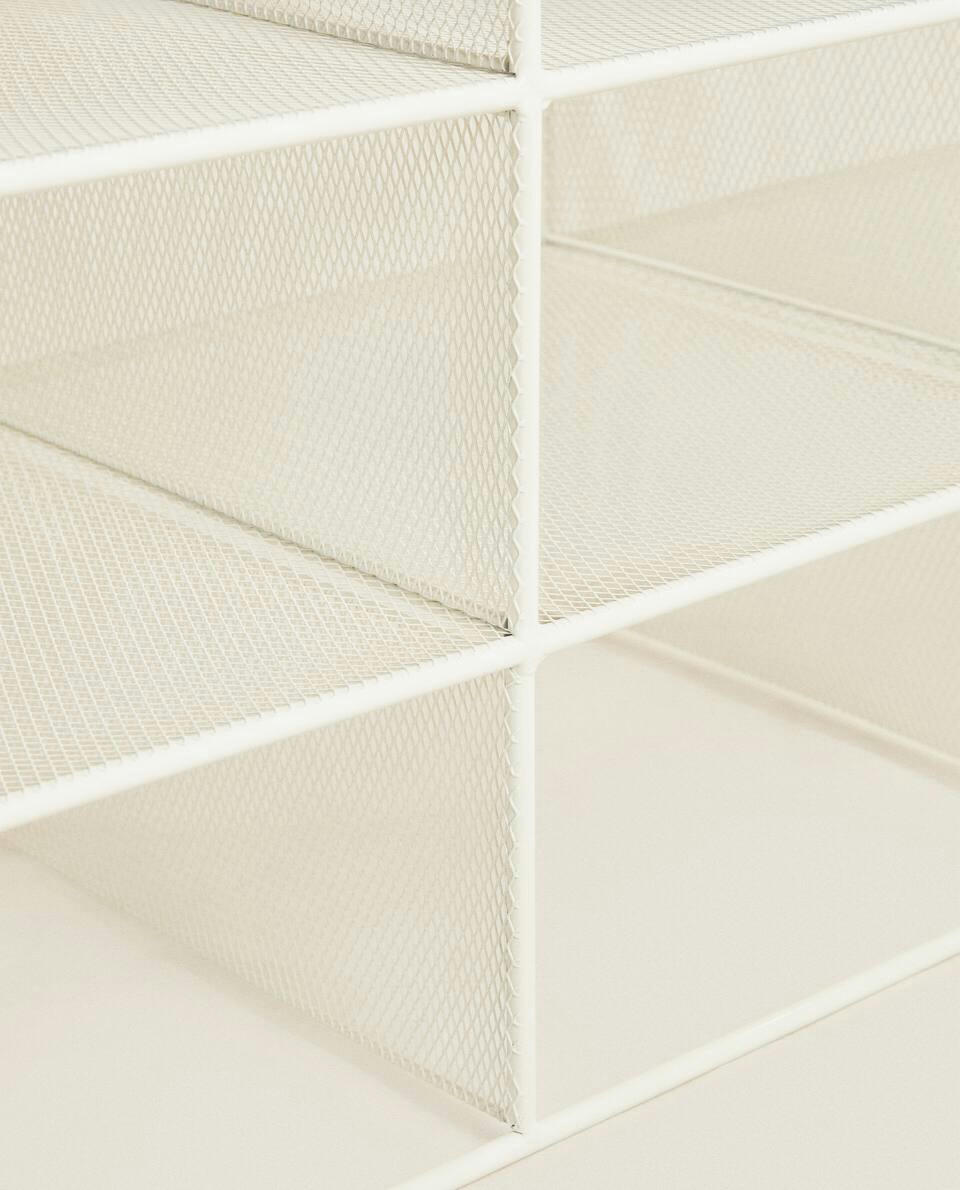 METAL AND WOOD BENCH