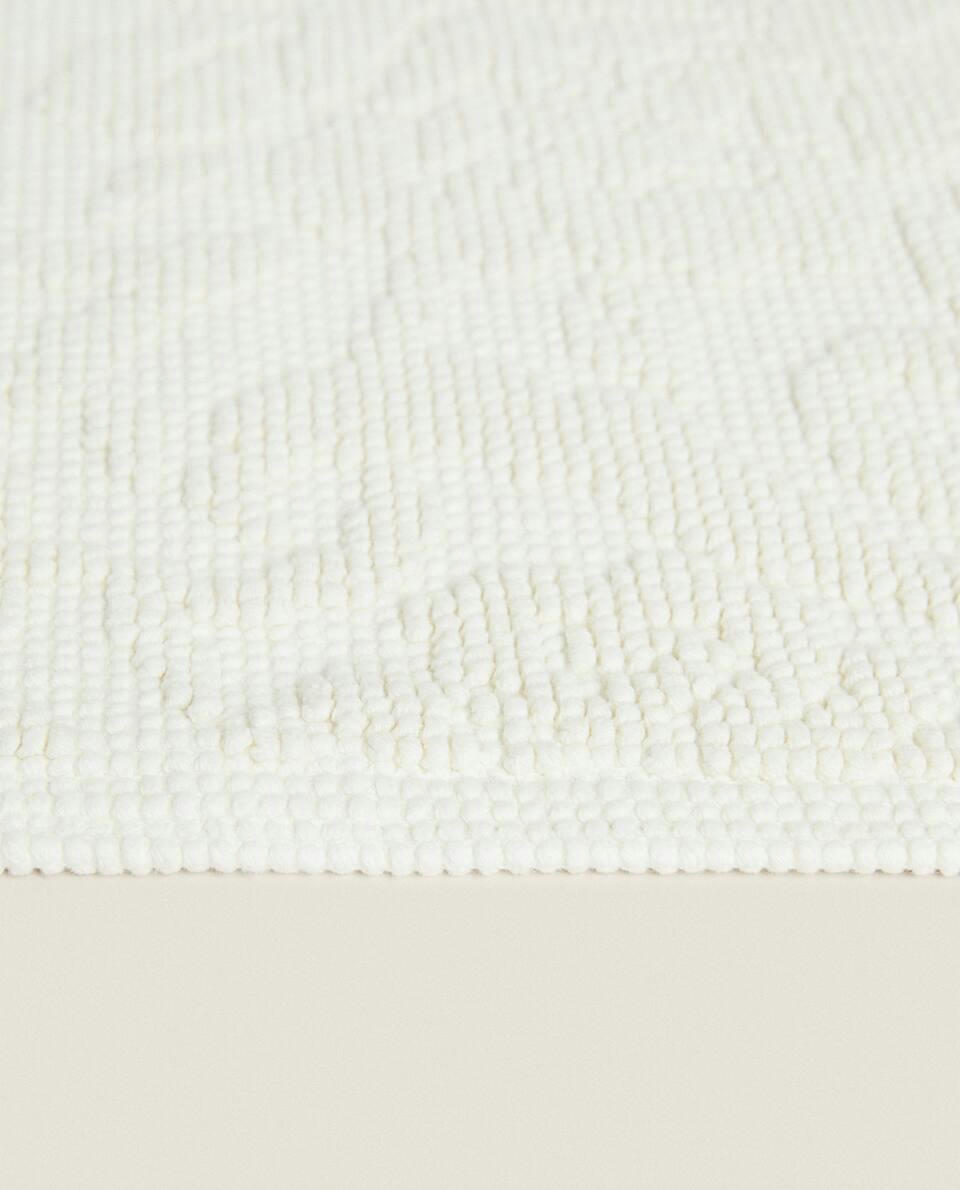 FLORAL JACQUARD BATH MAT