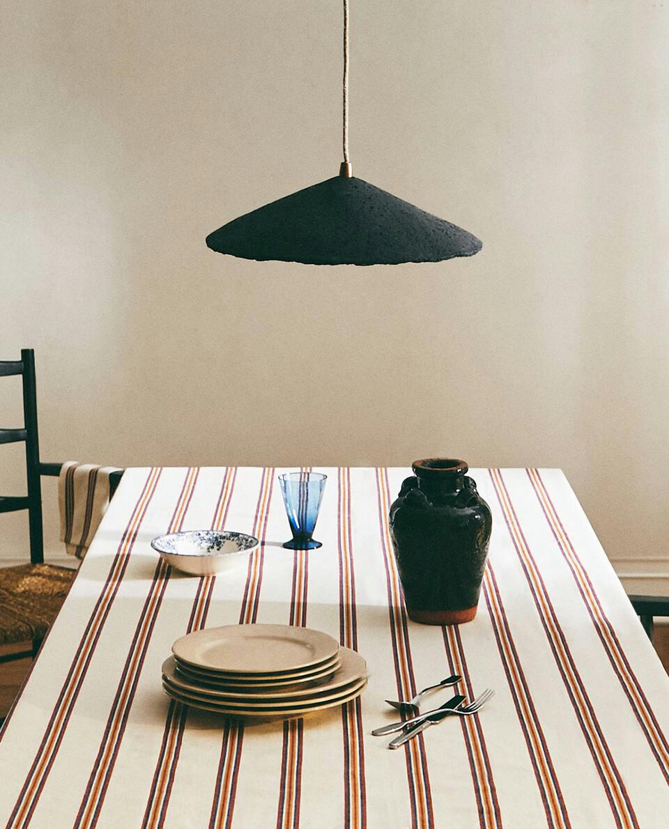 DYED THREAD STRIPED TABLECLOTH