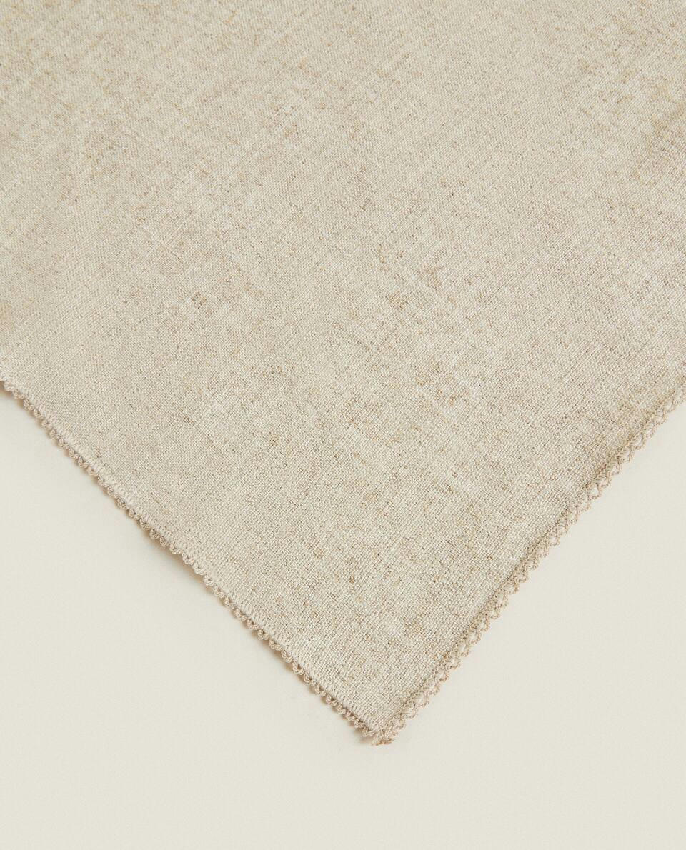 LINEN BLANKET