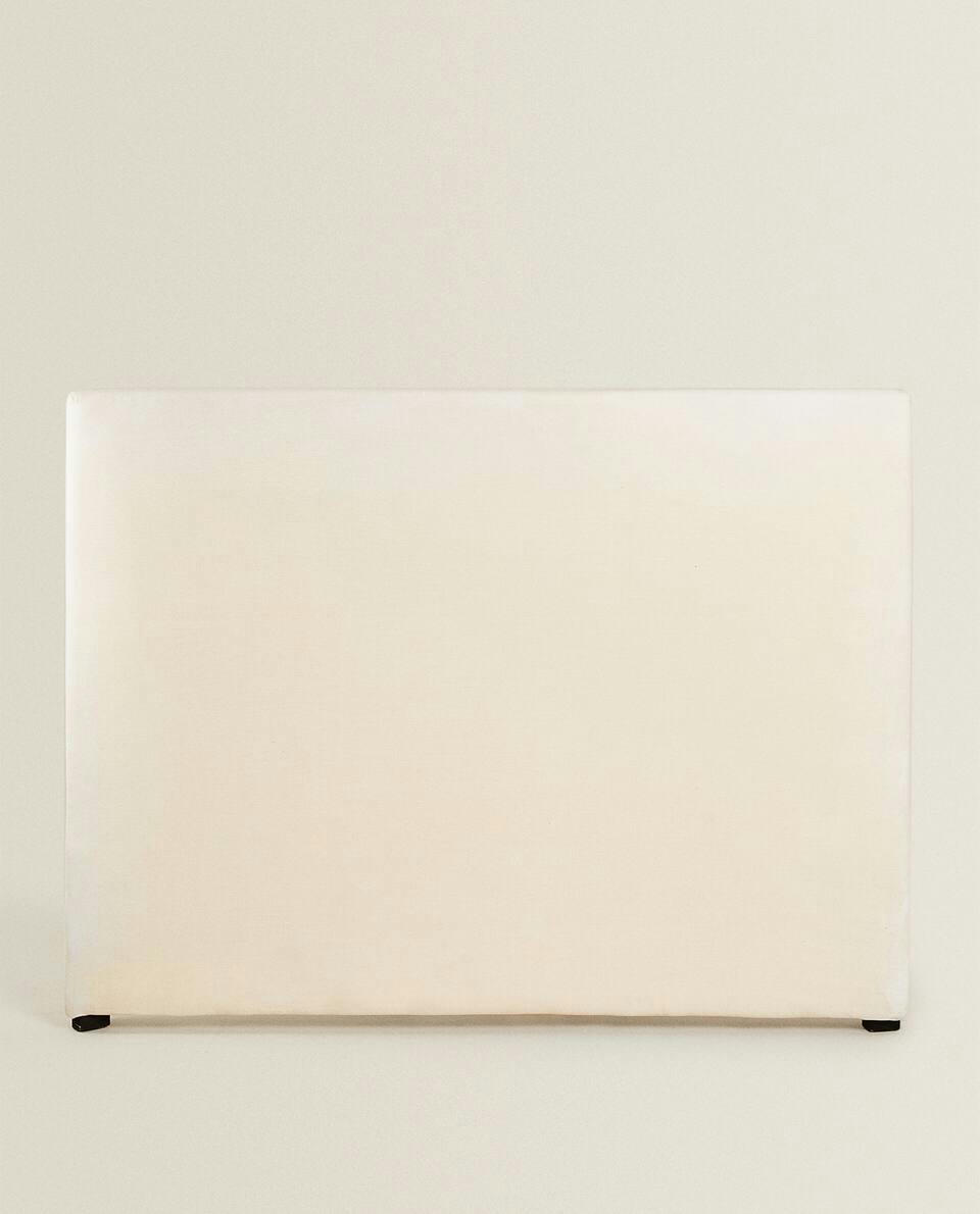 HEADBOARD WITH LINEN COVER