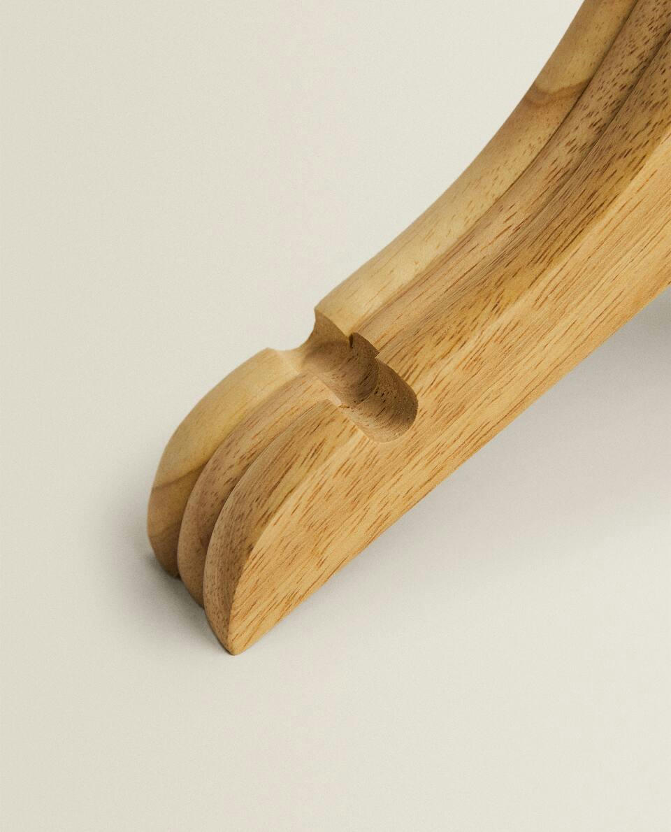 WOODEN BABY HANGER (PACK OF 3)