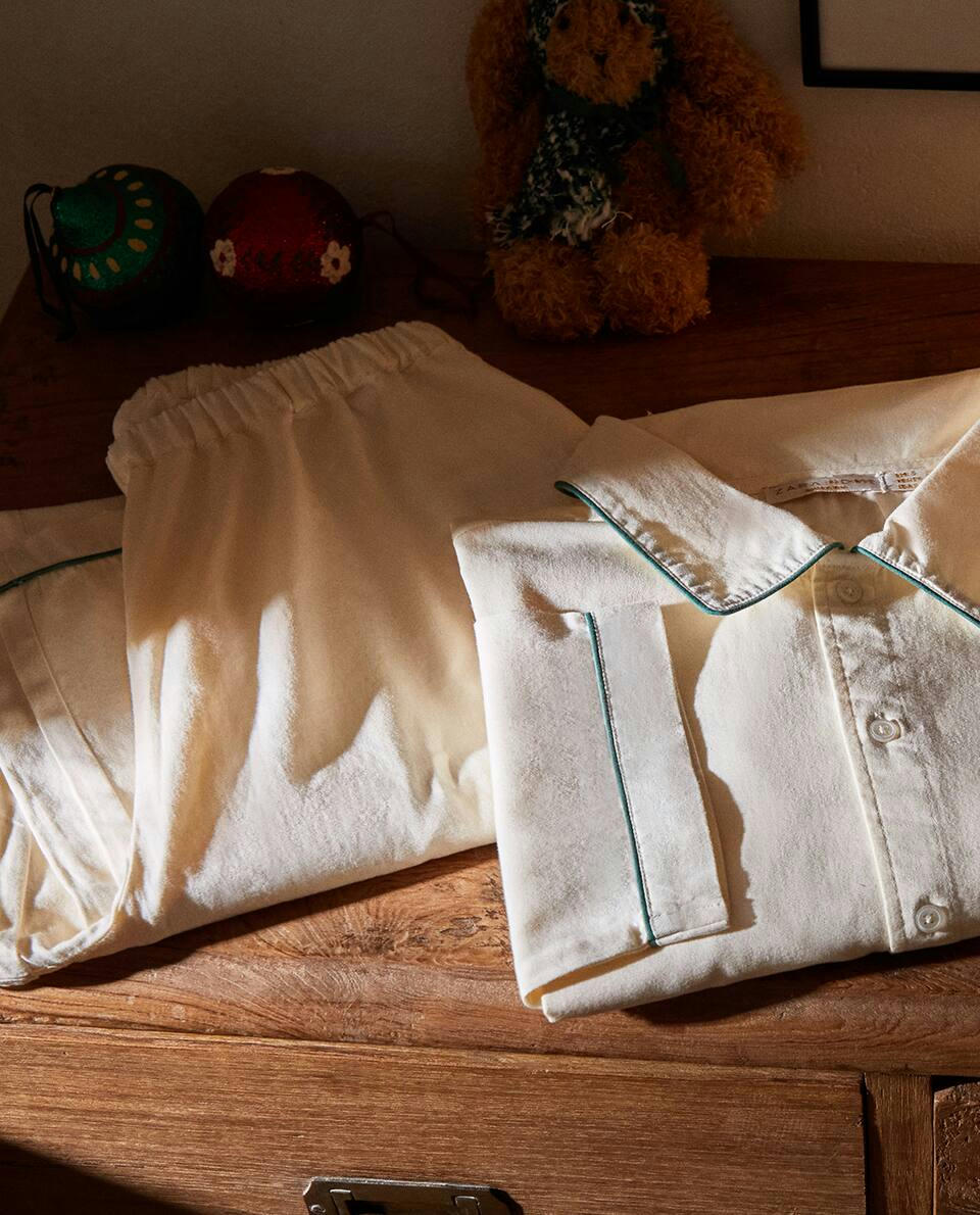 ADULT CHRISTMAS PYJAMA TOP WITH COLLAR BORDER